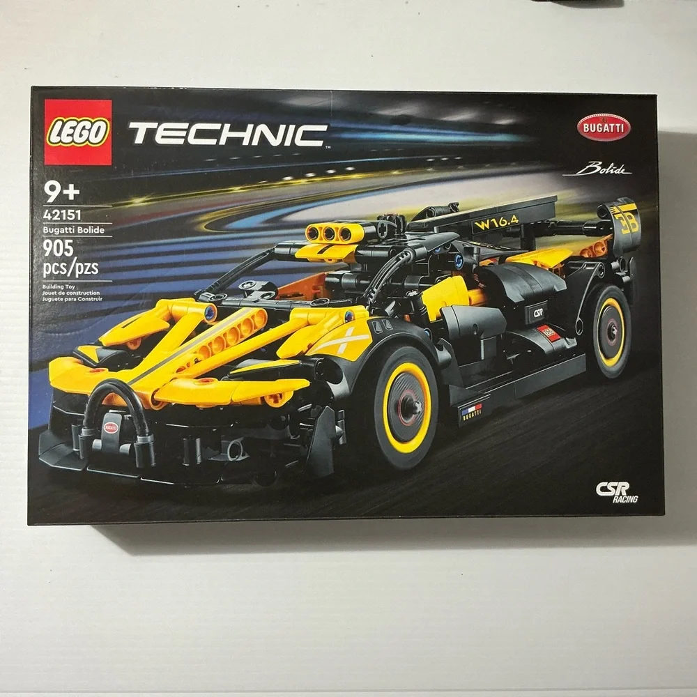 LEGO Technic Bugatti Bolide in Yellow and Black